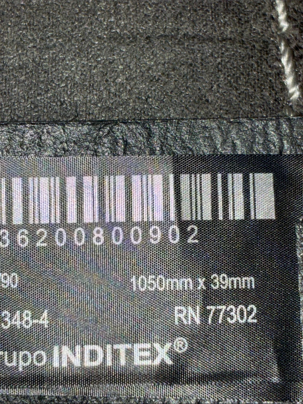 NWT. Zara Black Leather Belt with Numerous Studs. Size 34.